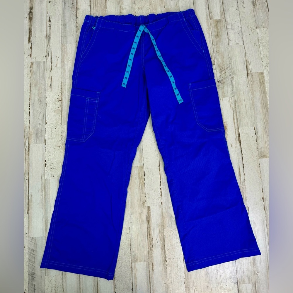 MC2 Scrub Set XL Blue Pocket V-Neck Top/ Medium Elastic Waist Cargo Bottom - Picture 2 of 14